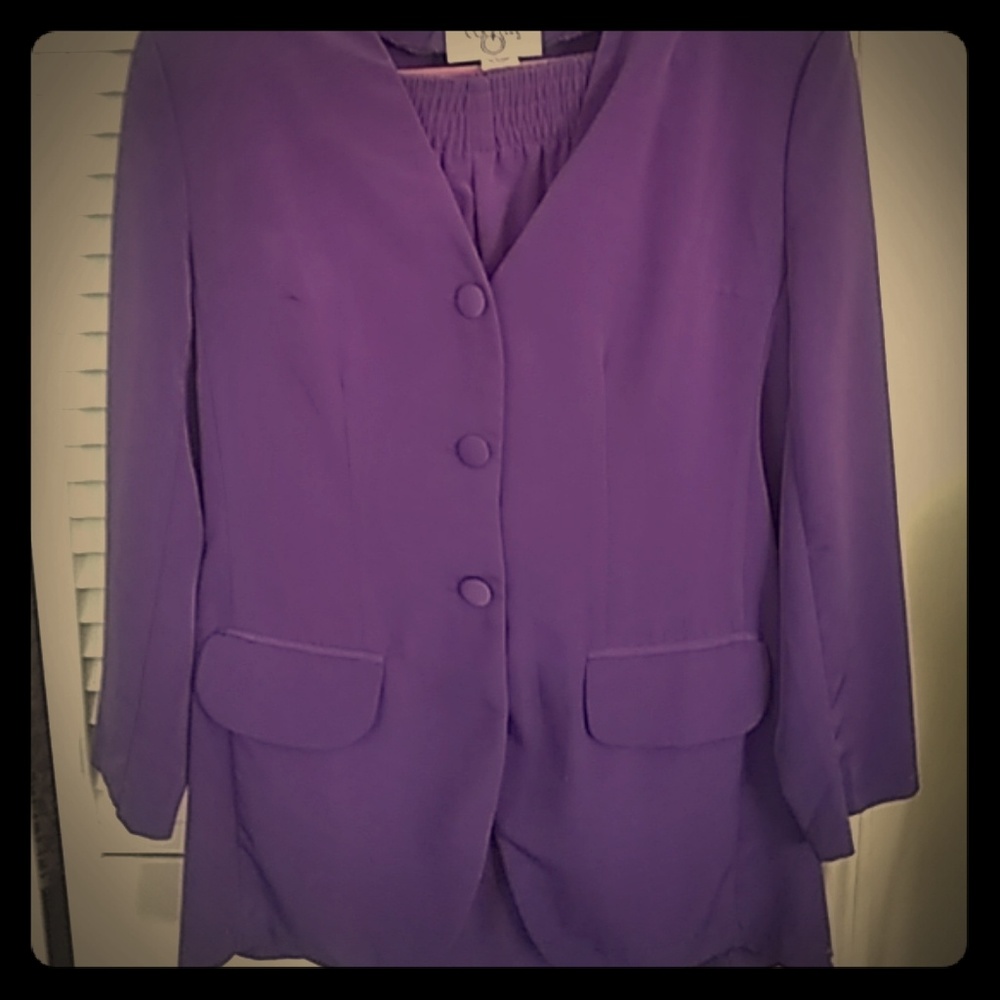 Cervelle ... Two Piece ... Medium .